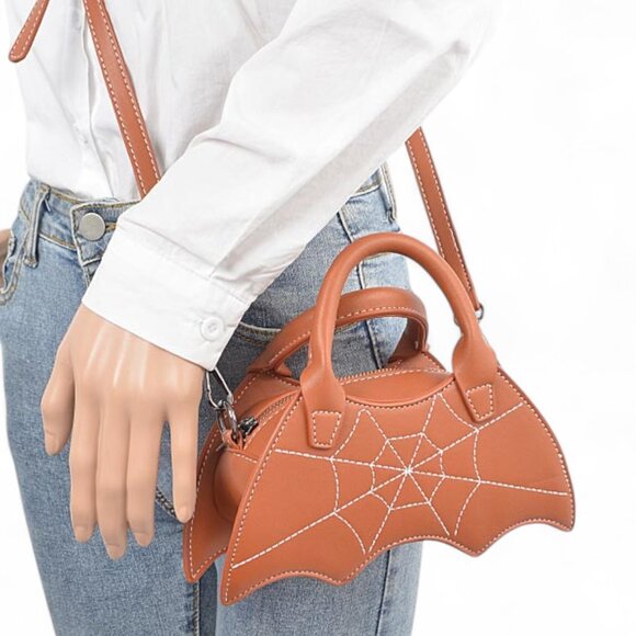 BNWT Iconic Spider Patent Stitching Bat Shape Top Handle Novelty Bag - Picture 6 of 6